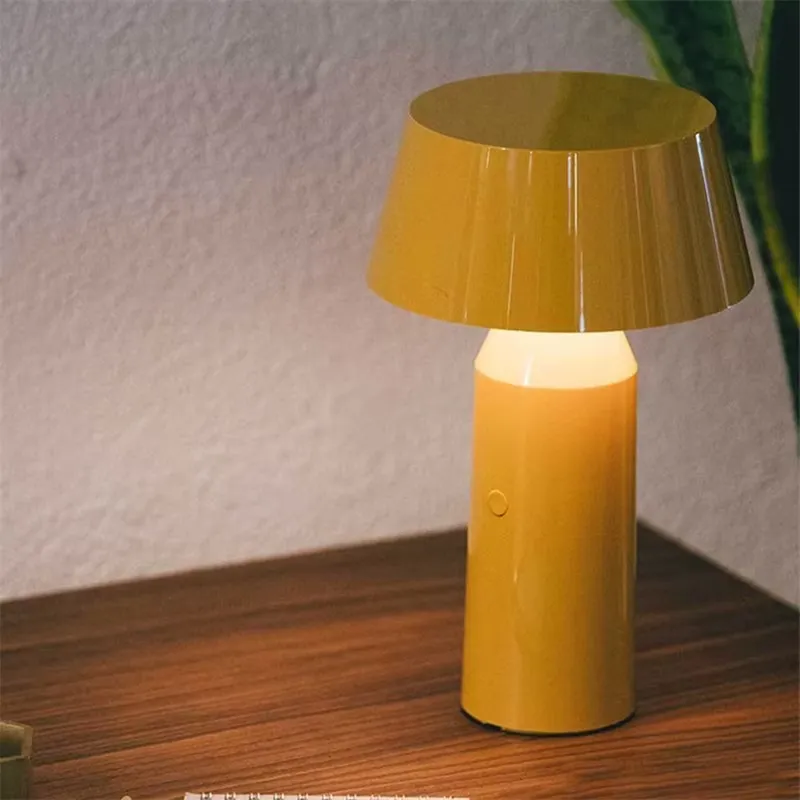Nowoczesna, designerska lampa  – Solar Lamp recenzja i cena